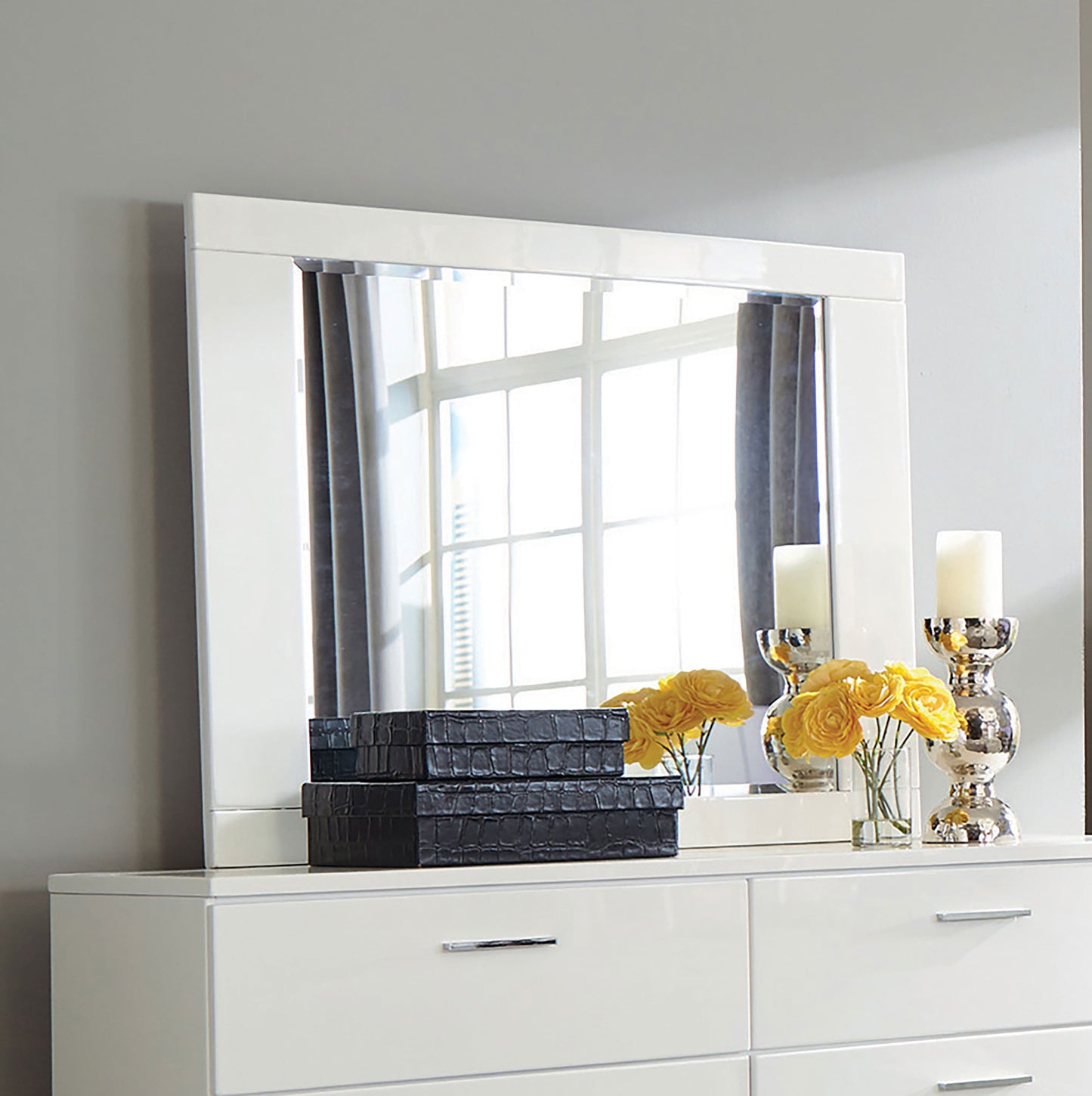 Felicity Dresser Mirror White High Gloss
